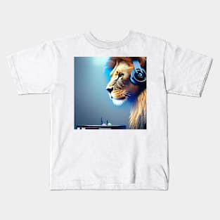 A Lion Dj Wearing A Pair Of Headphones Kids T-Shirt